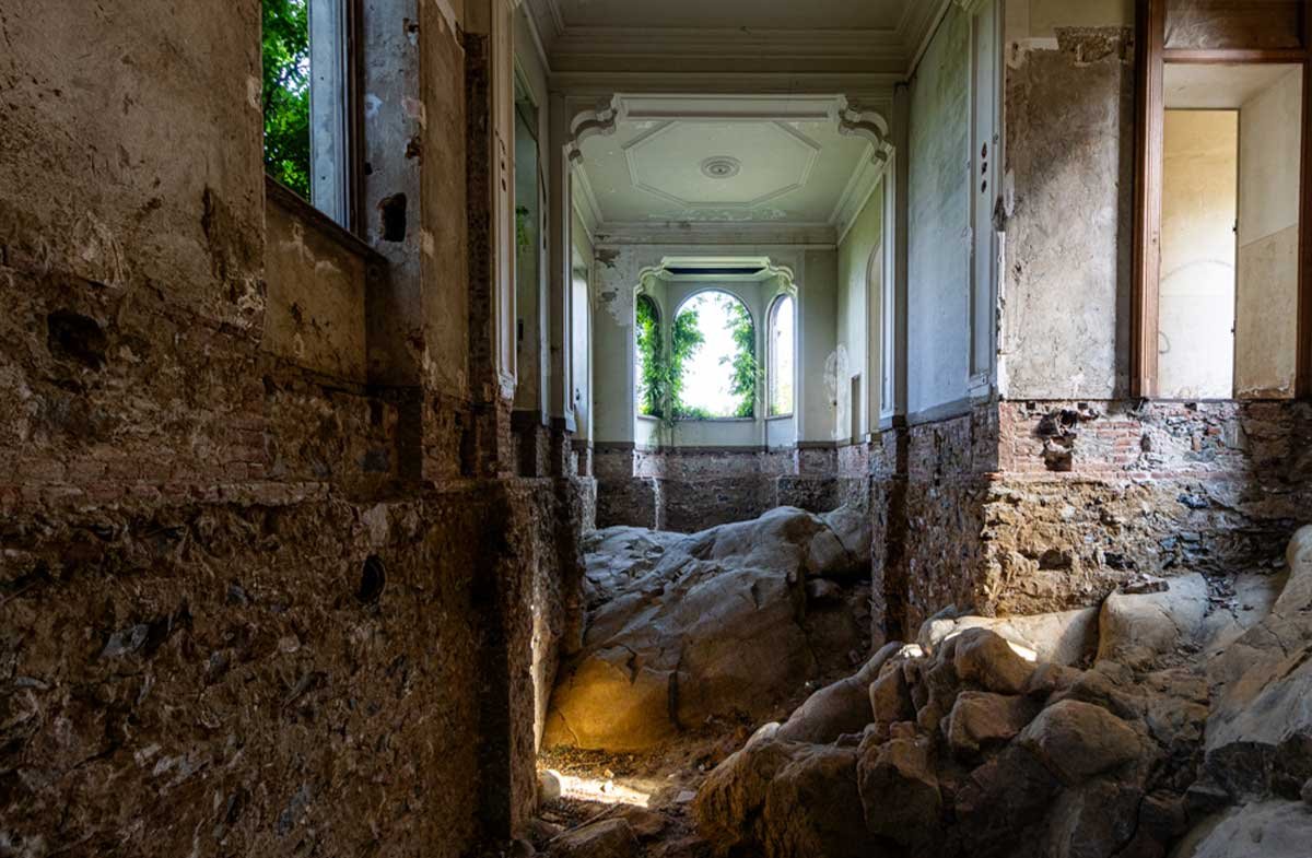 Villa pallavicino mossi esterno interno pietra